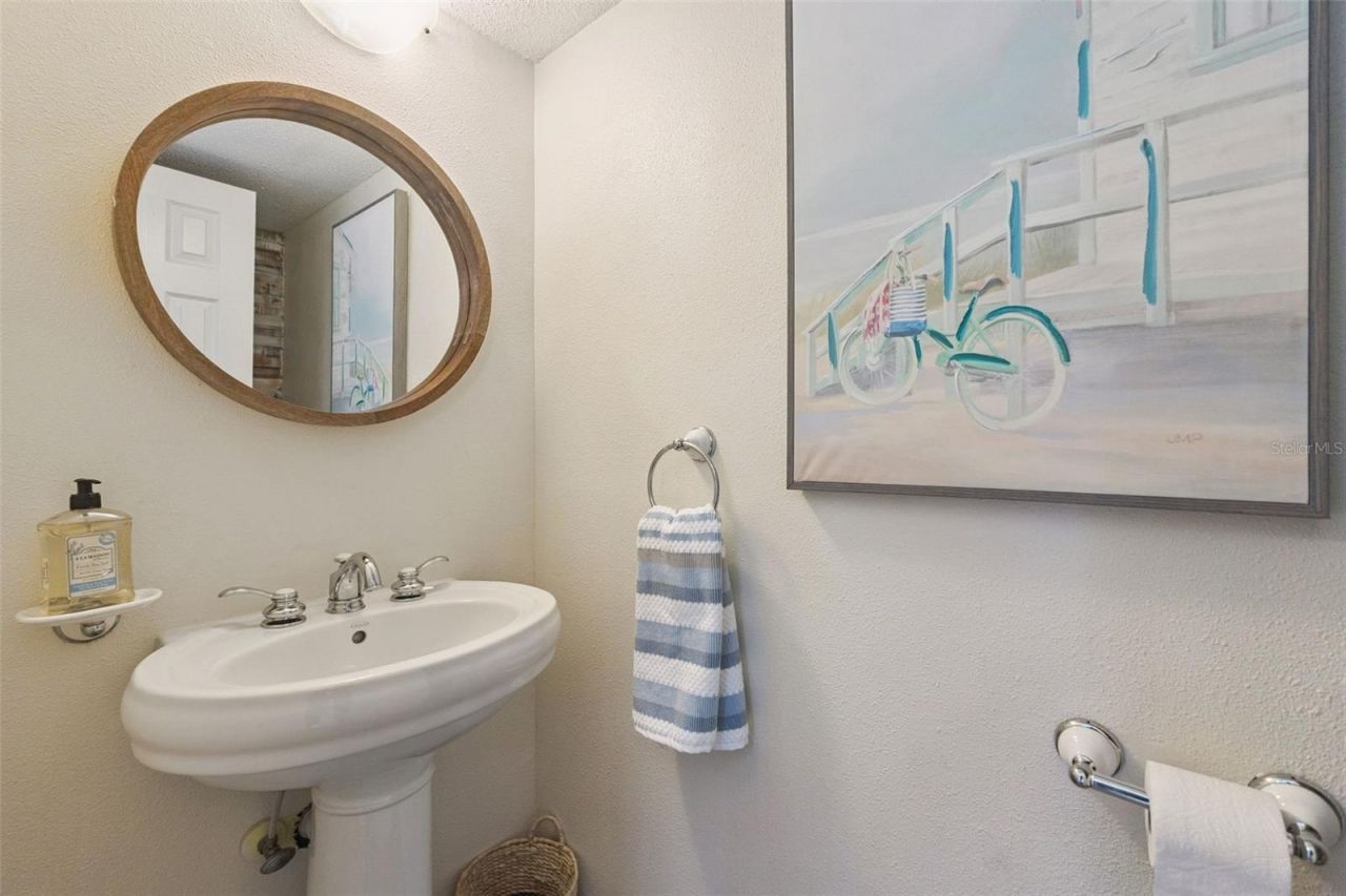 4001 Saxon Drive , New Smyrna Beach, FL 32169 Photo