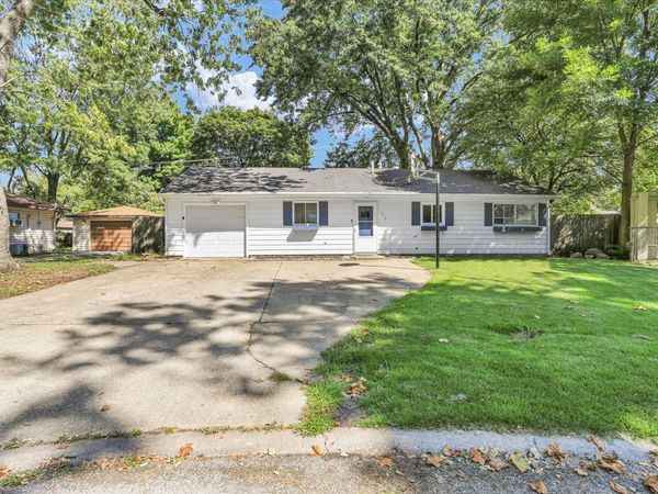 1810 Greendale Drive , Champaign, IL 61821