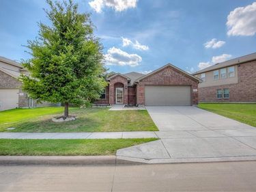 14349 Mariposa Lily Lane, Fort Worth, TX 76052