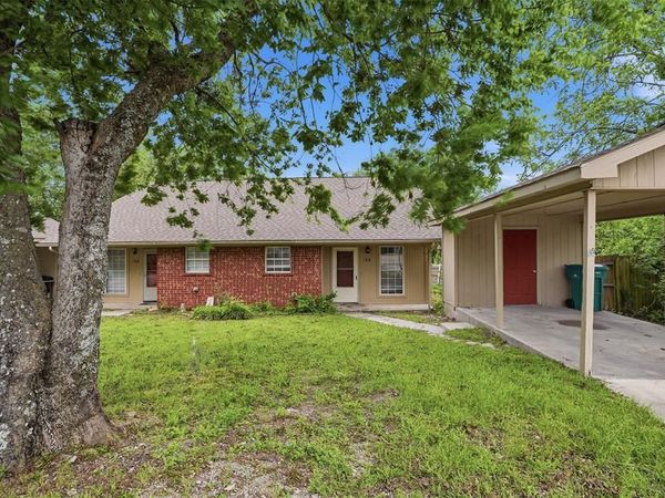 106 Shaw Street , Unit 106, Tom Bean, TX 75491