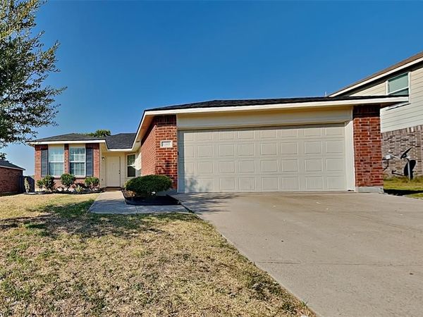 1269 Wysteria Lane, Burleson, TX 76028