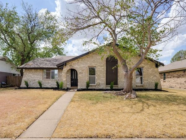 3022 Blueridge Lane, Garland, TX 75042