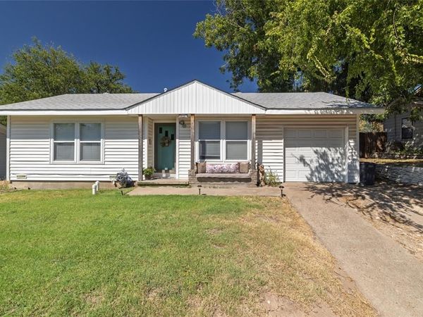 1209 Grace Street, Weatherford, TX 76086