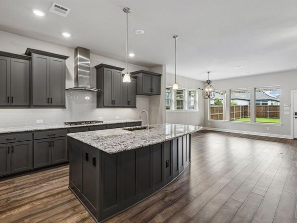 4717 Beaver Creek Drive, Arlington, TX 76005