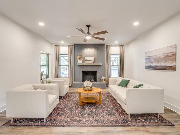 6824 Ridgewood Drive , North Richland Hills, TX 76182