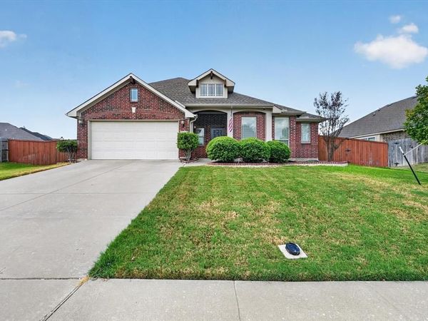 4501 Waterford Glen Drive, Mansfield, TX 76063