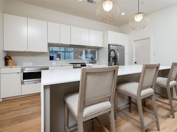 2118 N Carroll Avenue , Unit 101, Dallas, TX 75204