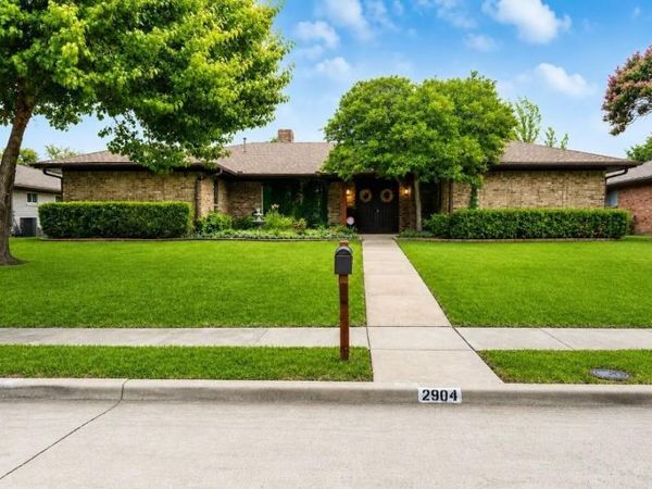 2904 Robin Road , Plano, TX 75075