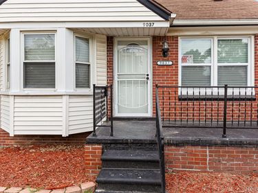 9037 Longacre Street , Detroit, Mi 48228