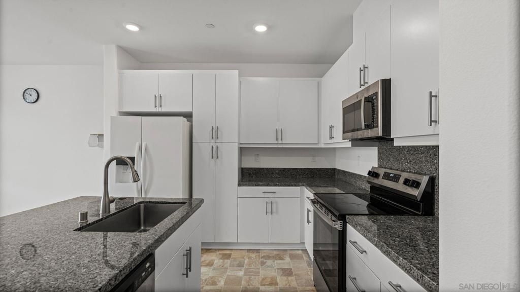 36351 Elizabeth Ln Unit 10103, Wildomar, CA 92595 Main Photo