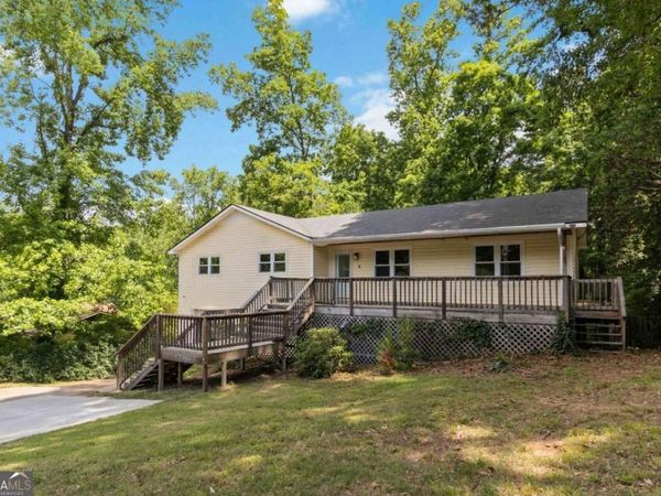 606 Echo Lane, Woodstock, GA 30189