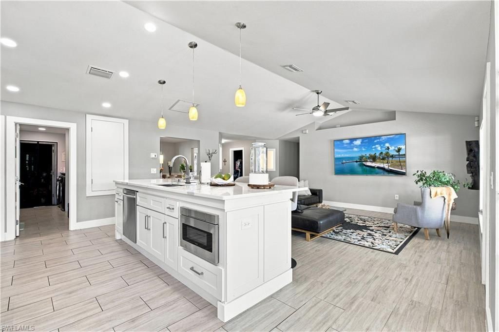 630 NW 26th St , Cape Coral, FL 33993 Photo