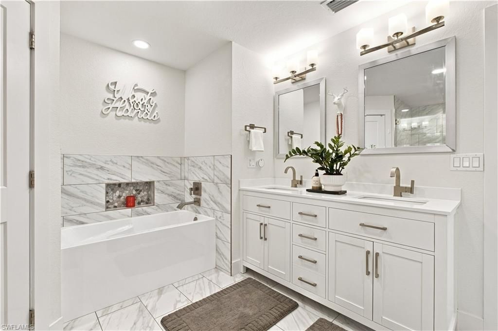 630 NW 26th St , Cape Coral, FL 33993 Photo