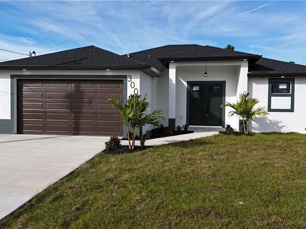 3004 4th ST SW, LEHIGH ACRES, FL 33976