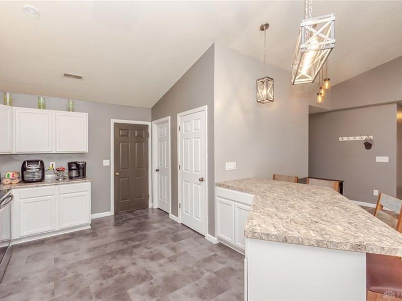826 Lakengren Drive, Eaton, OH 45320 Photo 14