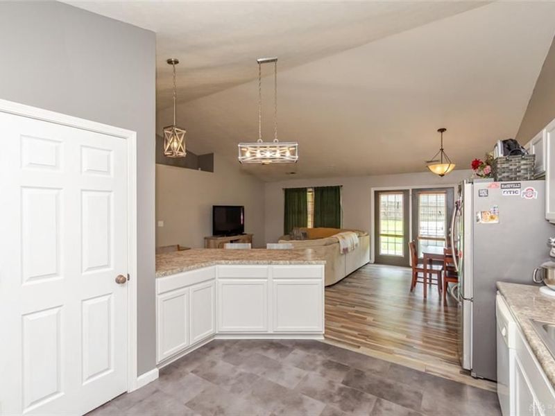 826 Lakengren Drive, Eaton, OH 45320 Photo 15