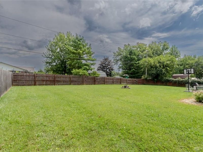 826 Lakengren Drive, Eaton, OH 45320 Photo 26