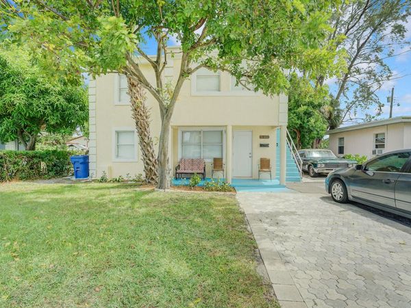 1225 W 10th Street, Riviera Beach, FL 33404