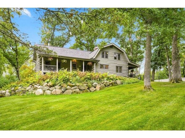 136 County Road, Houlton, WI 54082