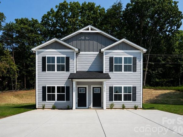 3081-3083 12th Avenue SE, Unit 1, Hickory, NC 28602