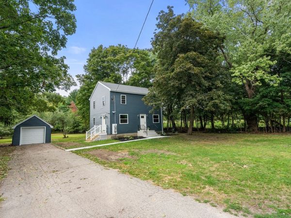 122 York St, Stoughton, MA 02072