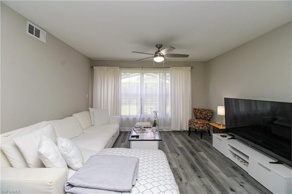 3602 Arctic Cir, Unit 515, Naples, FL 34112 Photo