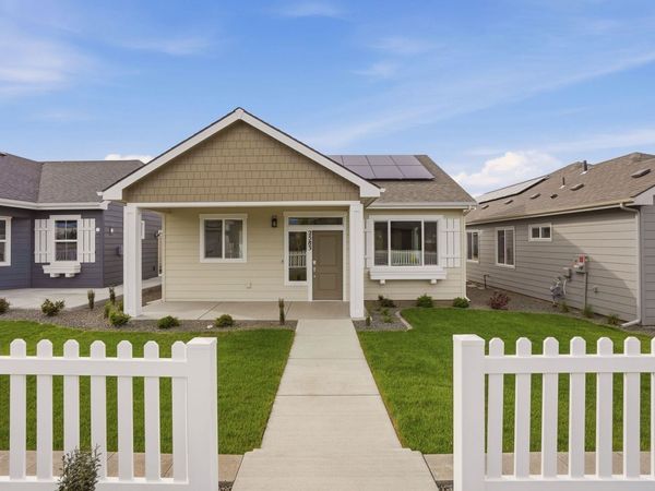 2583 N Rydal Ln, Liberty Lake, WA 99019