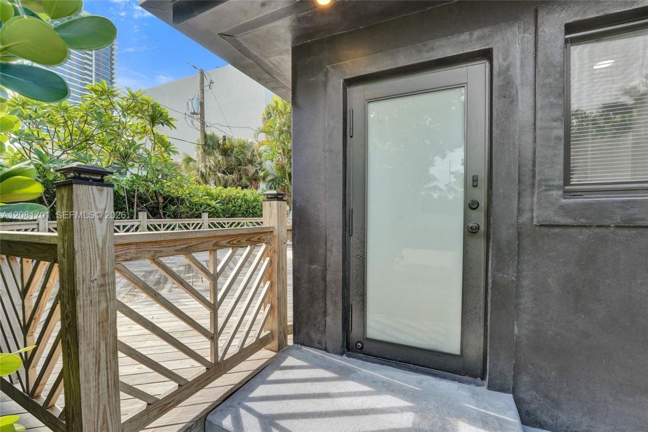 436 SW 4th Ave, Fort Lauderdale, FL 33315 Photo
