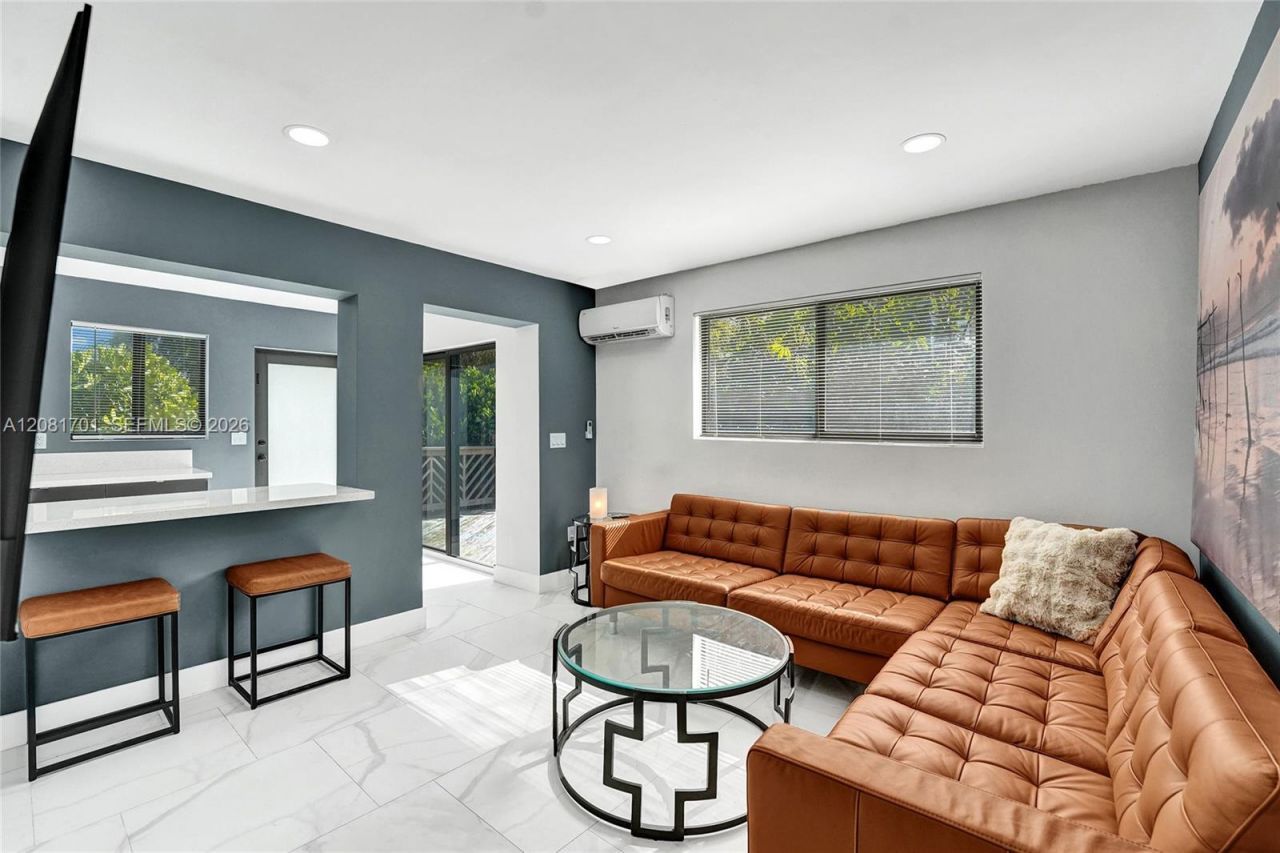 436 SW 4th Ave, Fort Lauderdale, FL 33315 Photo