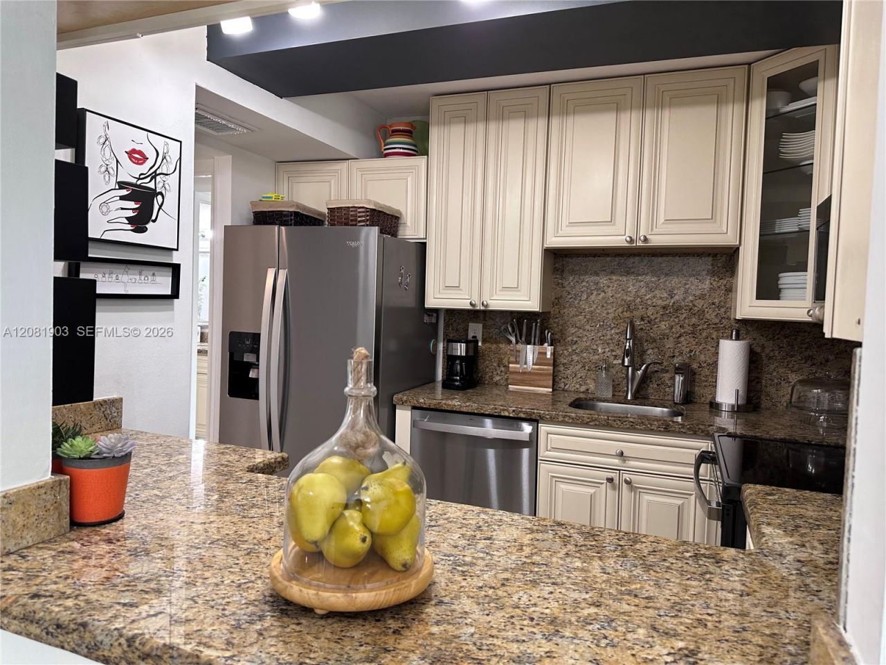 210 172nd St , Unit 428, Sunny Isles Beach, FL 33160 Photo