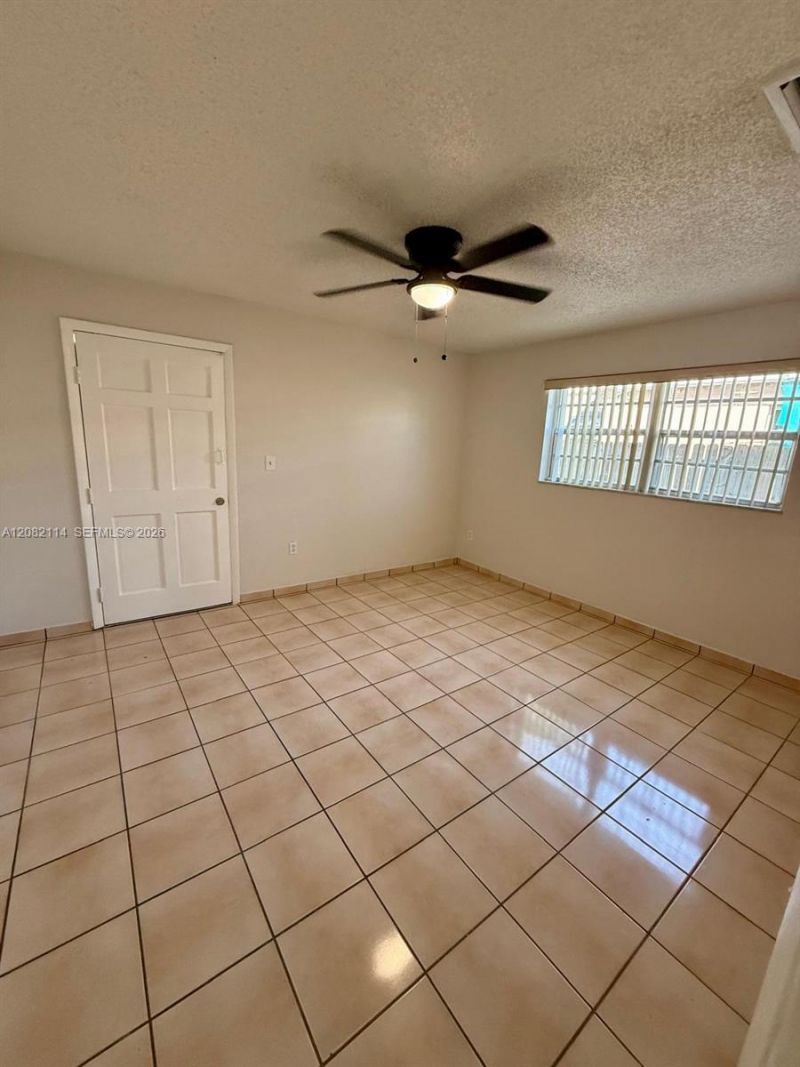 2433 SW 11th St , Miami, FL 33135 Photo