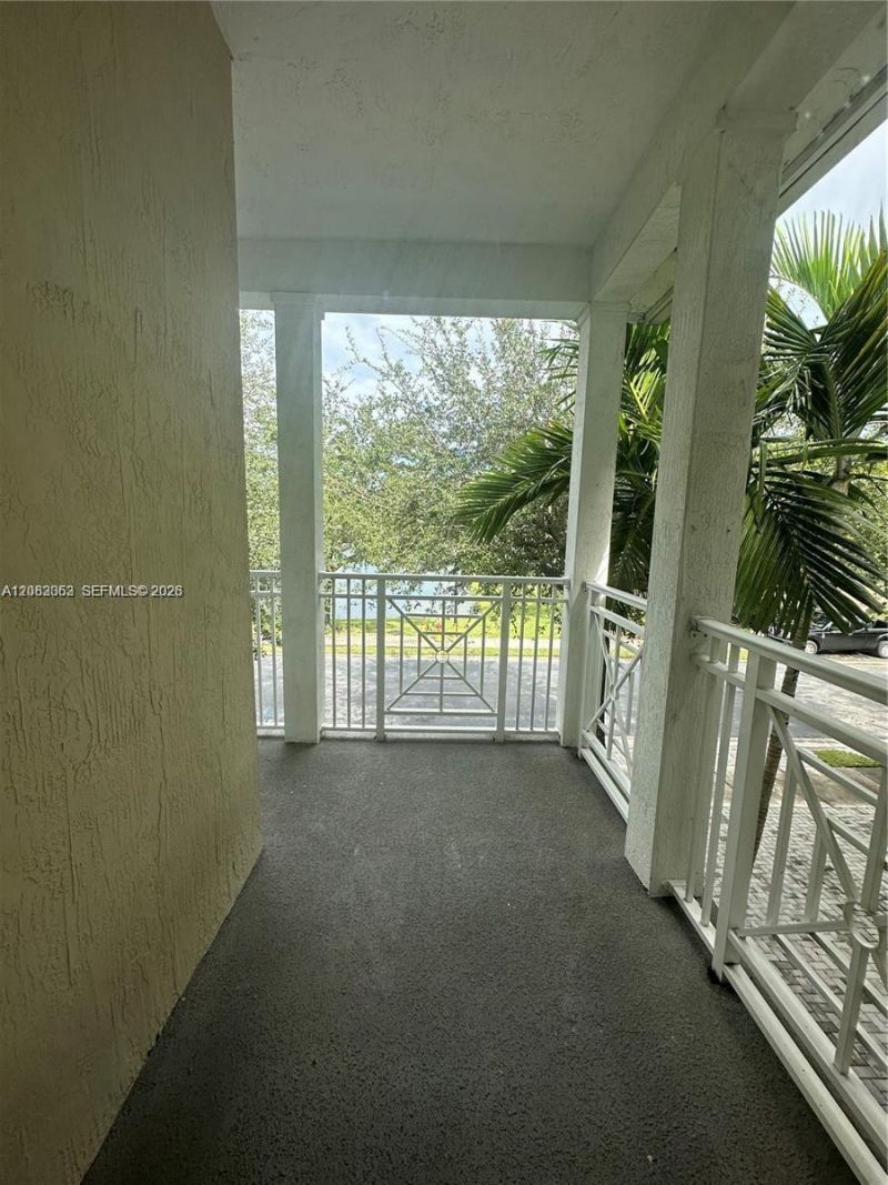 7512 NW 108th Path, Doral, FL 33178 Photo
