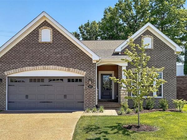 107 Quail Bluff Court , Wentzville, MO 63385