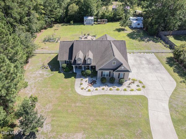 206 Old Folkstone Road, Holly Ridge, NC 28445