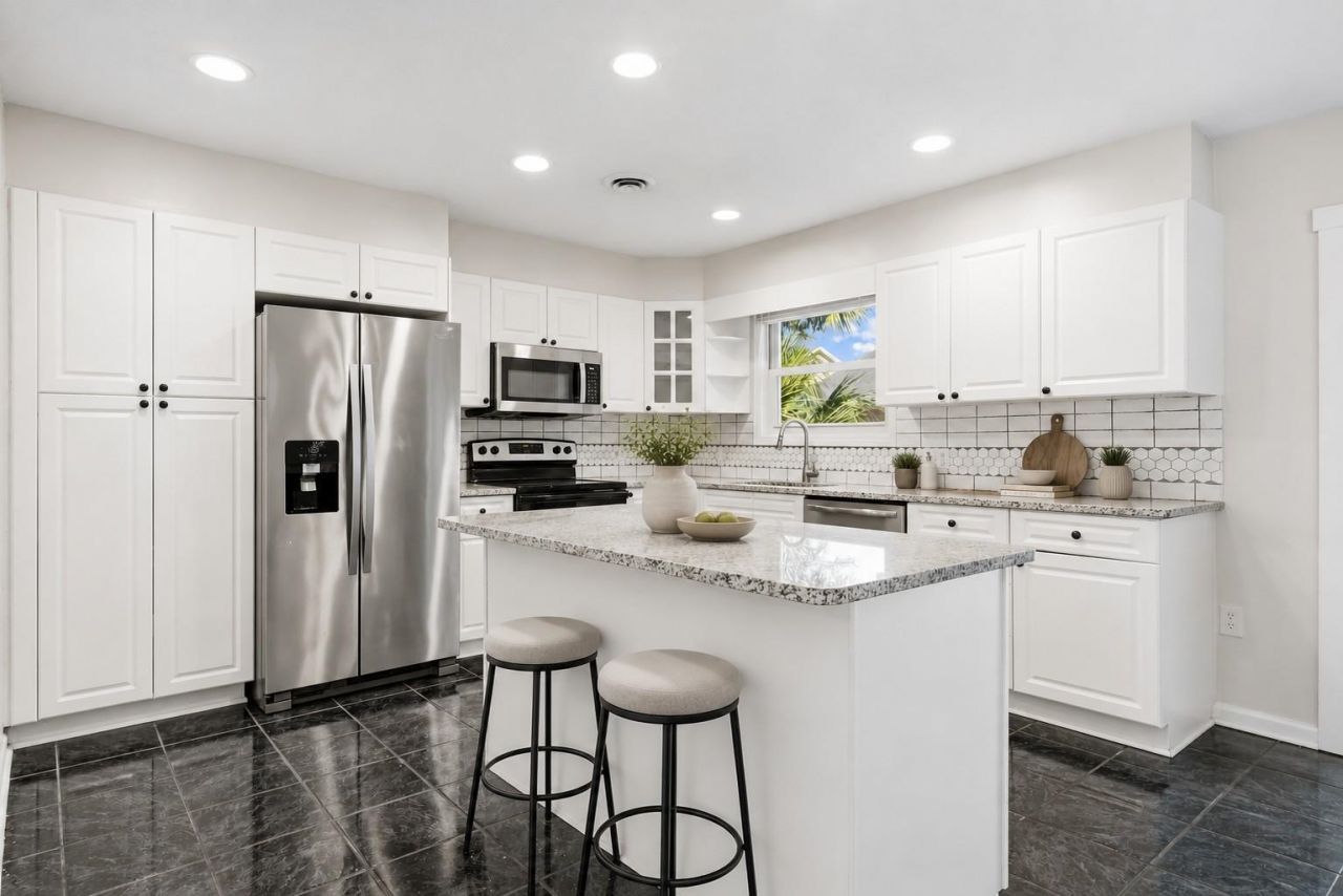 802 Plantation Dr. Photo 11