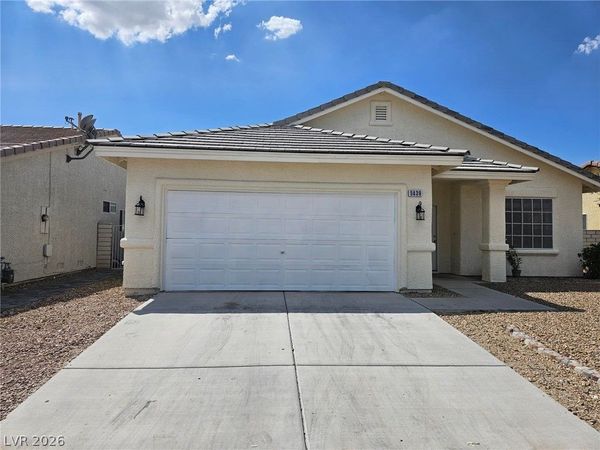 5439 ECHO HAWK Street , North Las Vegas, NV 89031