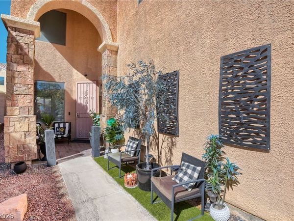 9008 Townbridge Avenue , Las Vegas, NV 89149