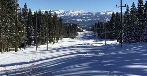 13823 Copenhagen Drive, Truckee, CA 96161 Photo
