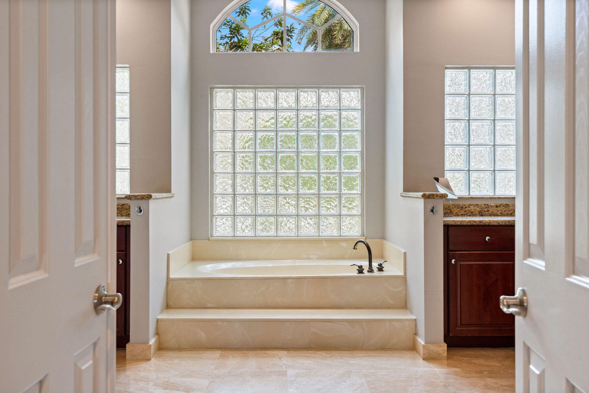 3495 Meadowbrook Way, Davie, FL 33328 Photo