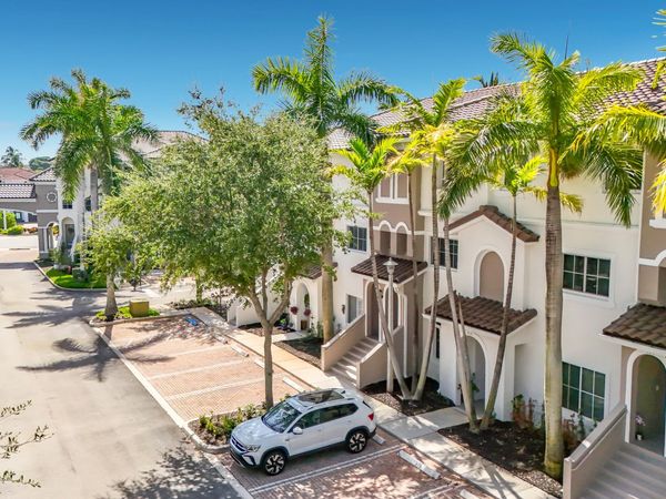 312 BAYFRONT Drive, Boynton Beach, FL 33435