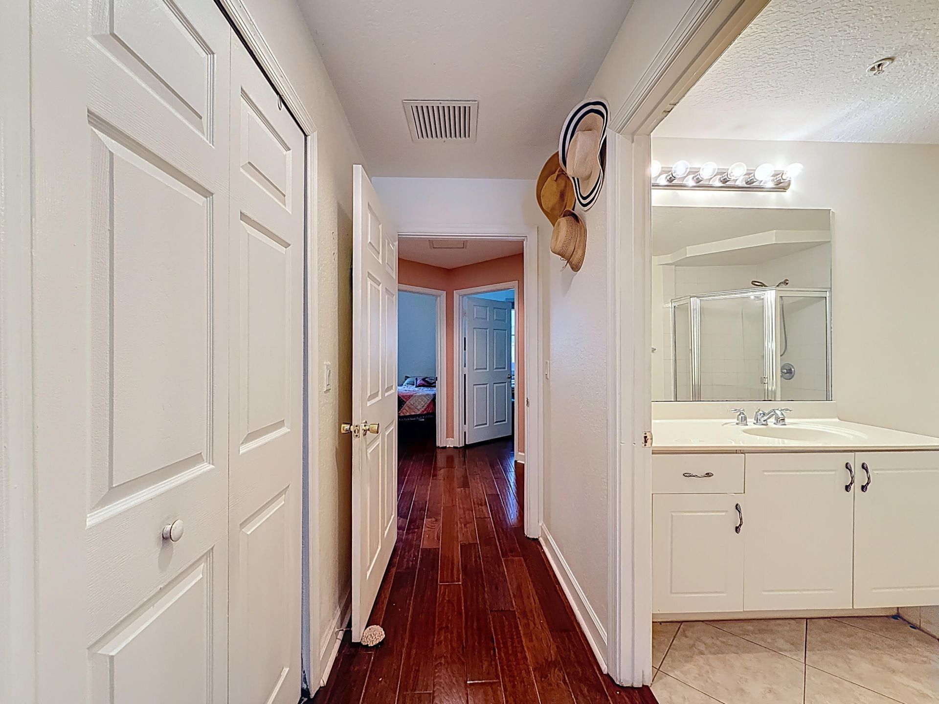 312 Bayfront Drive, Boynton Beach, FL 33435 Photo