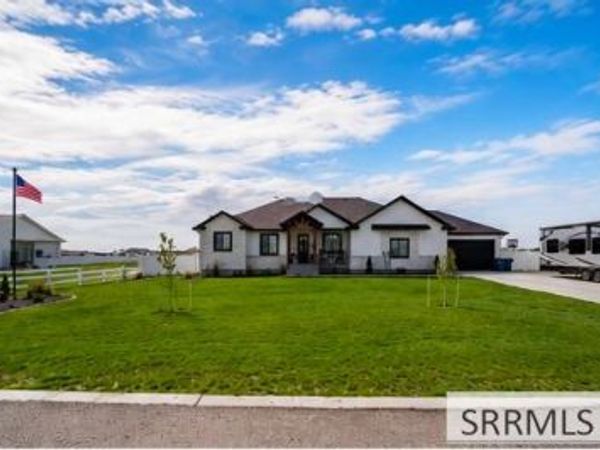 1596 N 845 E, SHELLEY, ID 83274