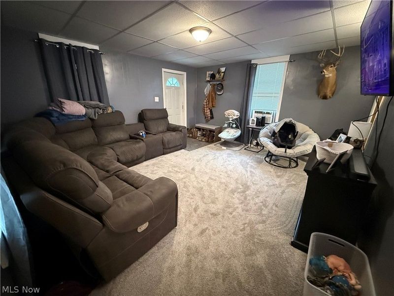 208 W 1st Street, Uhrichsville, OH 44683 Photo 6