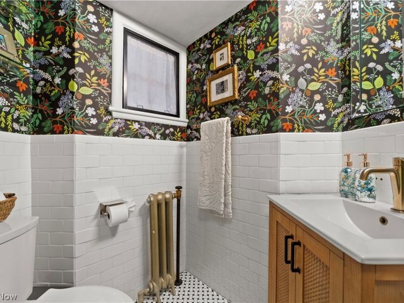 12655 Cedar Road, Cleveland Heights, OH 44106 Photo 5