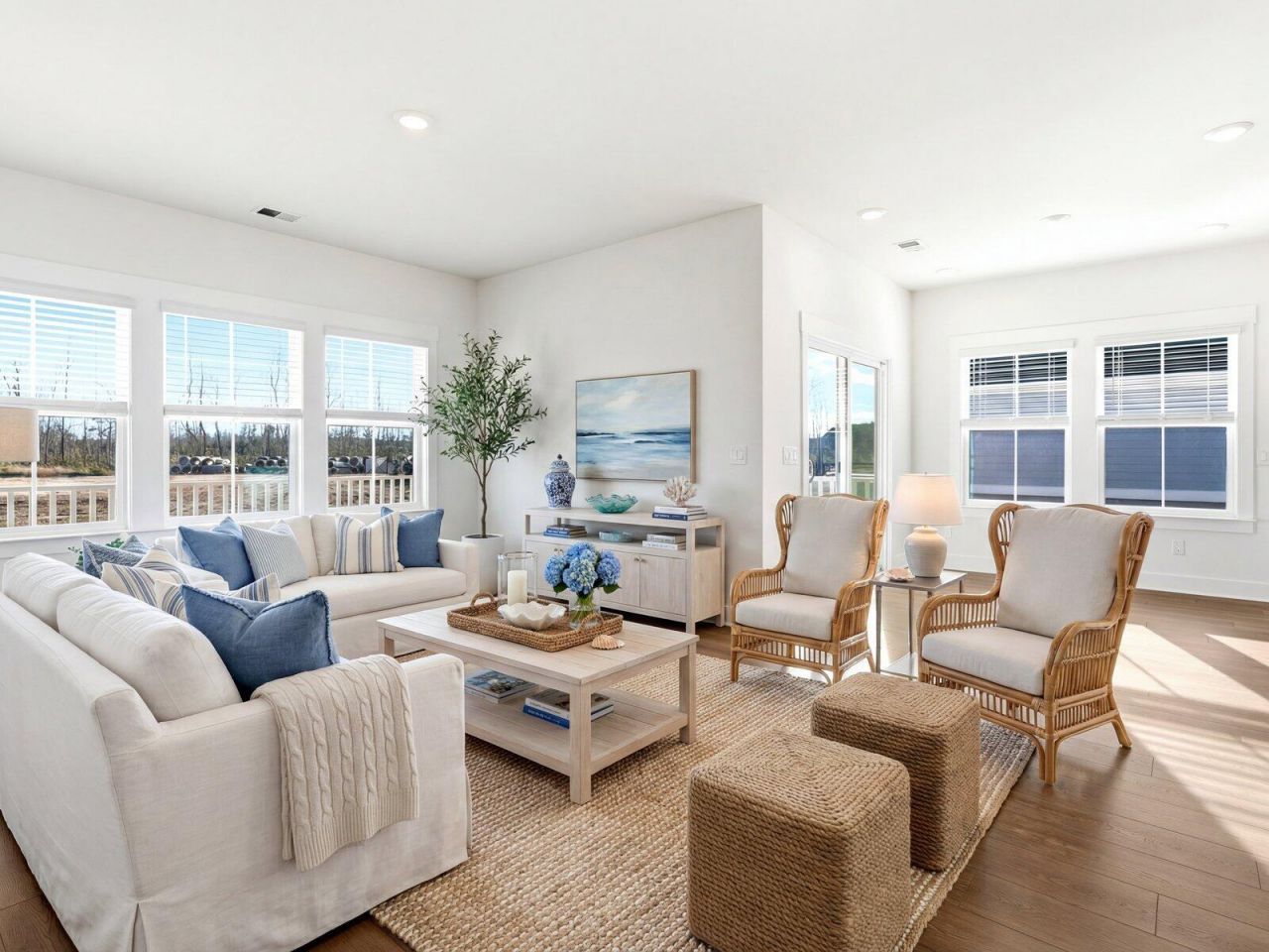 439 Radiant Blue Way Photo 15
