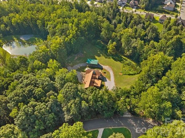 10429 Starwood Drive, Charlotte, NC 28215