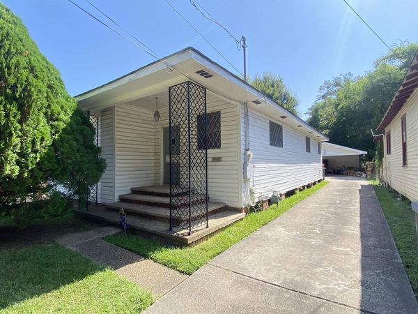 702 N 29th St, Baton Rouge, LA 70802