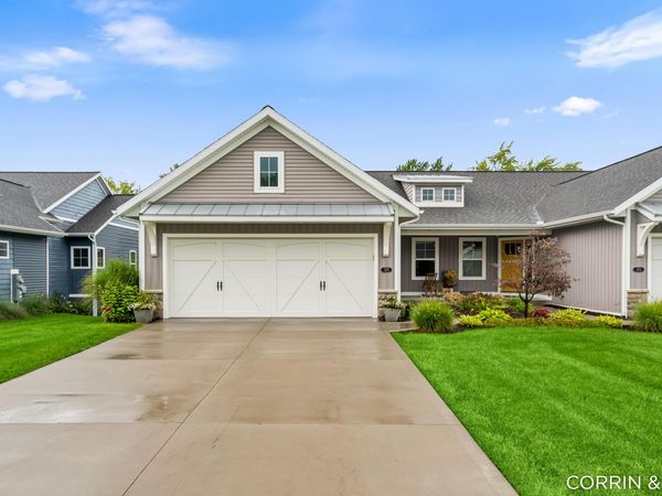 575 Riverbank Circle, Zeeland, MI 49464