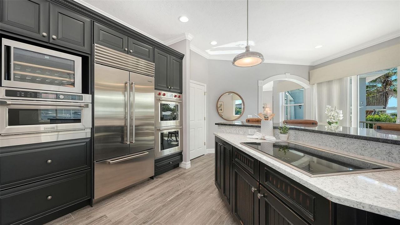 560 Chipping Lane, Longboat Key, FL 34228 Photo