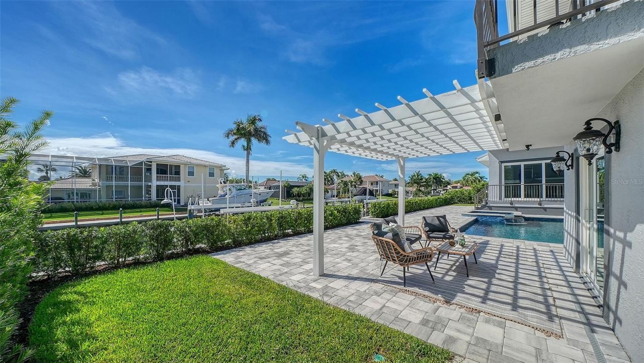 560 Chipping Lane, Longboat Key, FL 34228 Photo
